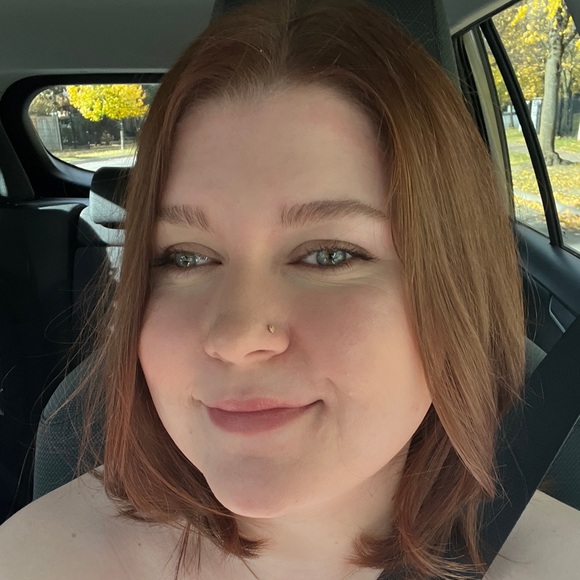 Meet your Posher, Melinda - Picture 1 of 1